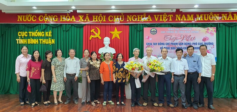 Chia tay đồng chí Phạm Văn Dũng - Phó Cục trưởng về hưu